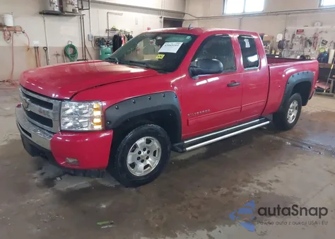 2011 Chevrolet Silverado 1500 Lt z USA, uszkodzony, nr VIN 1GCRKSE36BZ135675